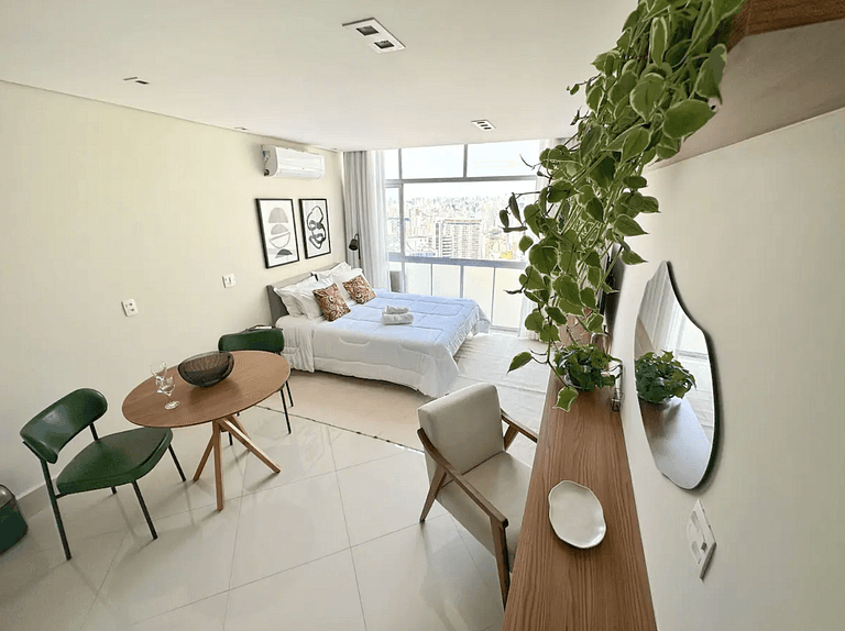 Loft com estilo industrial no Copan - Com ar